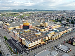 増床リニューアルしたファボーレ富山の全景